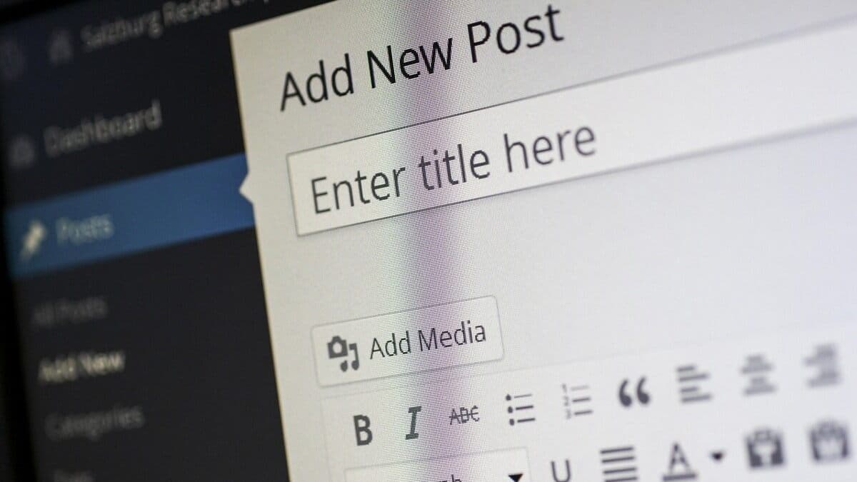 How AI is Transforming Content Creation: Best Tools and Strategies for Marketers